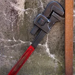 Epic Armoury LARP Schraubenschlüssel, Rot